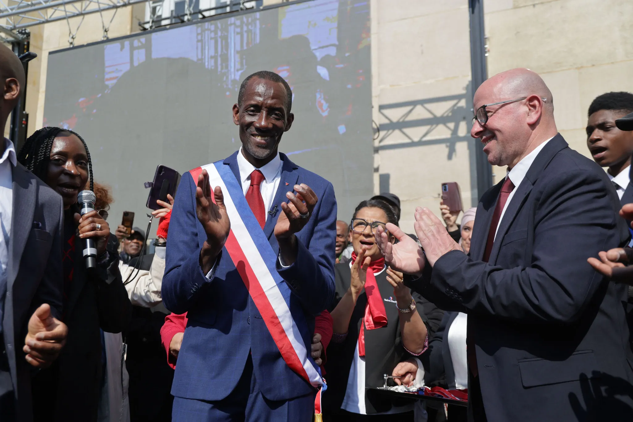 Fractures territoriales et racisme en France: Un état des lieux