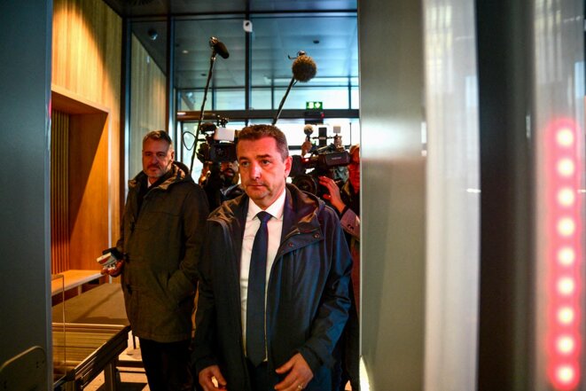 Les Enjeux de la Transparence et de la Probité en Politique: Cas Sarkozy et Perdriau