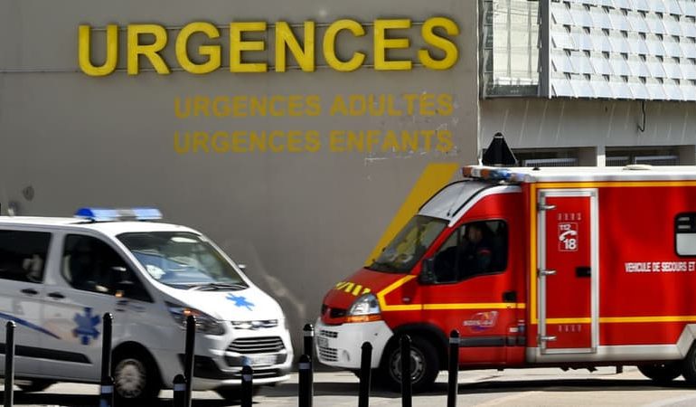 Un homme hospitalisé après avoir sauté dans la Seine