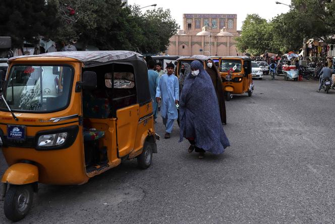 Les violences des forces de sécurité talibanes face aux manifestants à Herat