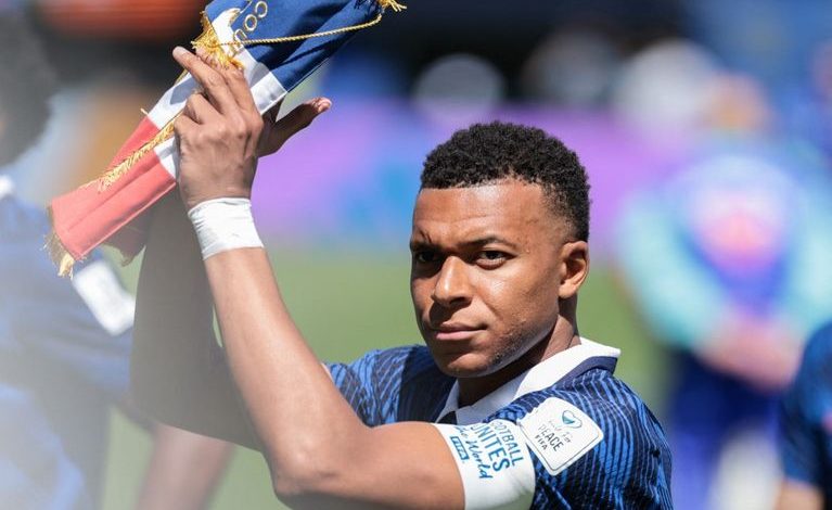 Kylian Mbappé atteint sa 100e sélection avec l&rsquo;Équipe de France