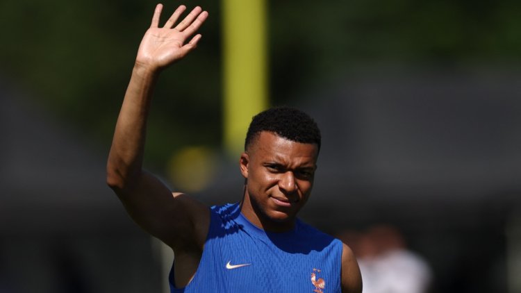 Une nouvelle célébration pour Kylian Mbappé