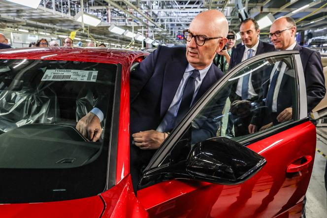 Les défis de la réforme fiscale dans l&rsquo;industrie automobile