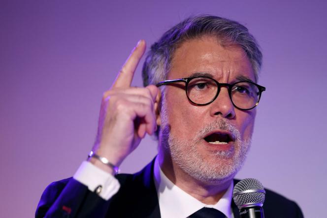 Olivier Faure défend la présence de Didier Lallement au lancement de Noûs