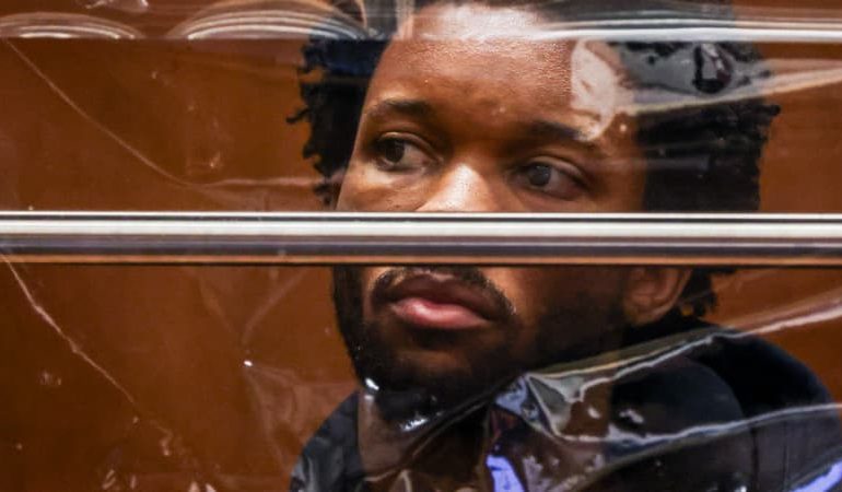 Le chanteur D4vd accusé d&rsquo;un meurtre d&rsquo;une adolescente