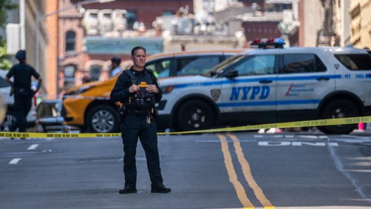 Arrestation du suspect d&rsquo;attaques au couteau à Manhattan