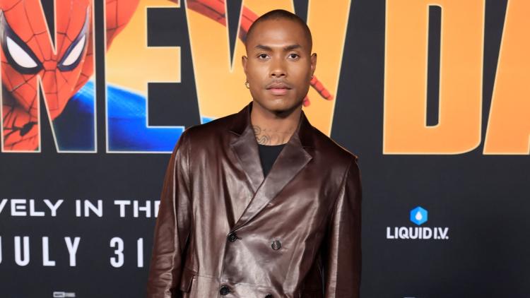 Steve Lacy dévoile un spoiler lors d&rsquo;une avant-première