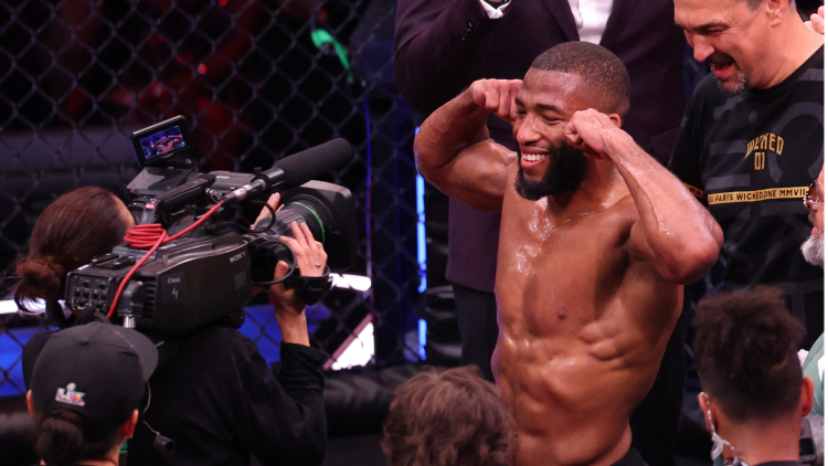 Salahdine Parnasse fait ses débuts à l&rsquo;UFC Paris 5