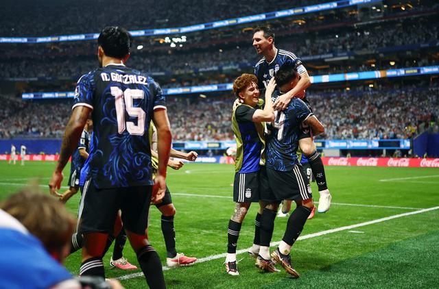 L’Argentine se qualifie pour la finale de la Coupe du monde en battant l’Angleterre