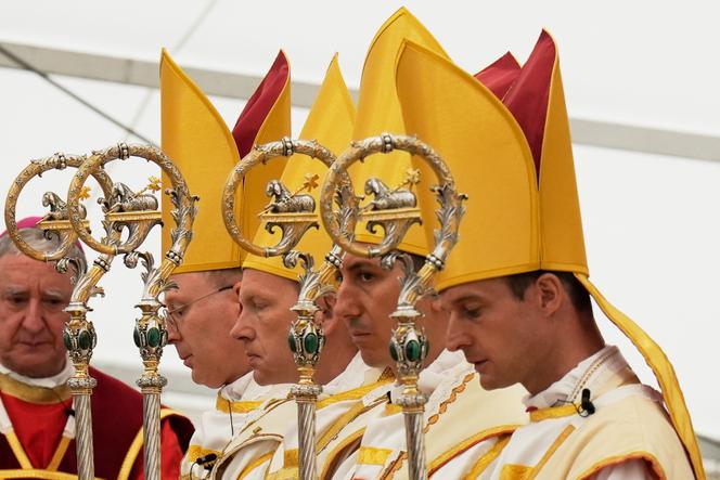 Le Vatican excommunie des évêques de la Fraternité sacerdotale Saint-Pie X