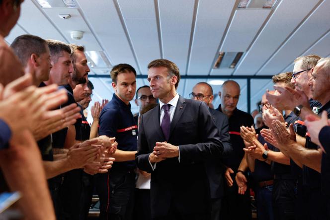Visite présidentielle à Bordeaux lors des incendies en Gironde