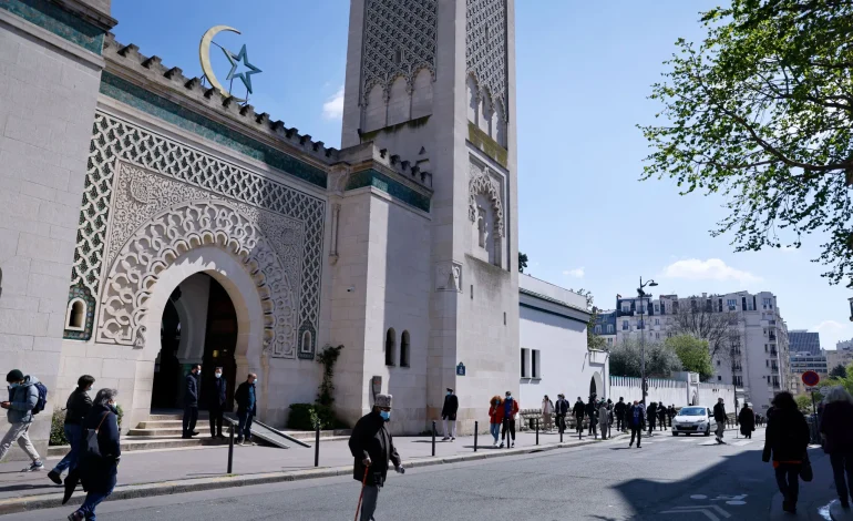 Le Centenaire de la Grande Mosquée de Paris: Un Hommage Émouvant