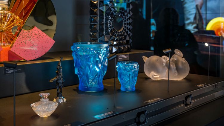Cambriolage au musée Lalique: des bijoux de René Lalique volés