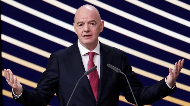 La Fifa confirme son projet de société commerciale malgré l&rsquo;opposition européenne