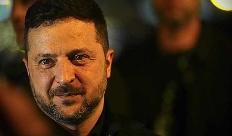 Visite cruciale de Zelensky à Washington : enjeux et espoirs