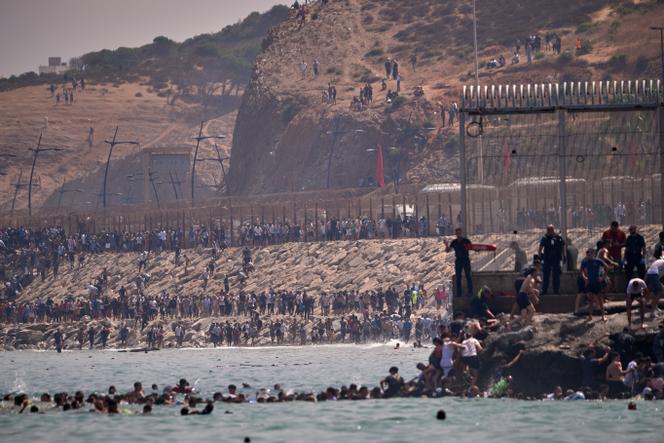 Nouvelle vague de migrants rejoint Ceuta