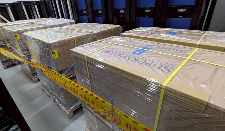 Trafic de semi-conducteurs pour l&rsquo;IA à Taïwan : arrestations liées à Super Micro Computer