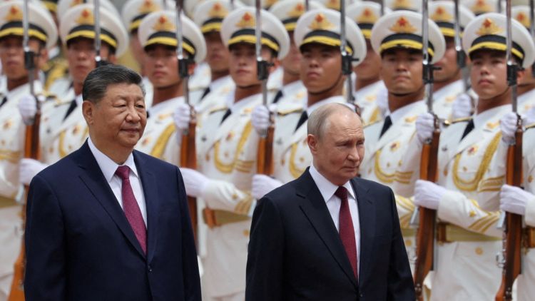 Chine et Russie Intensifient Leur Coopération Militaire avec des Exercices Navals