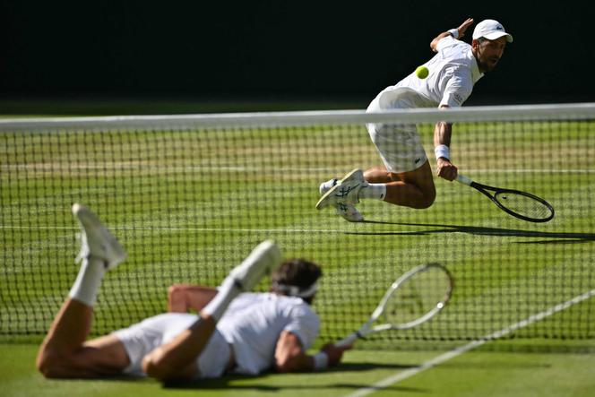 Novak Djokovic renforce sa position à Wimbledon