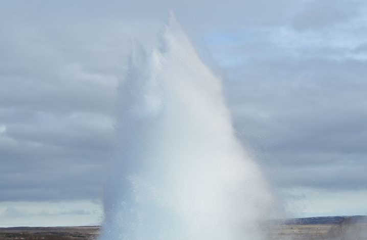 Explorer l&rsquo;Islande: voyage entre feu et glace
