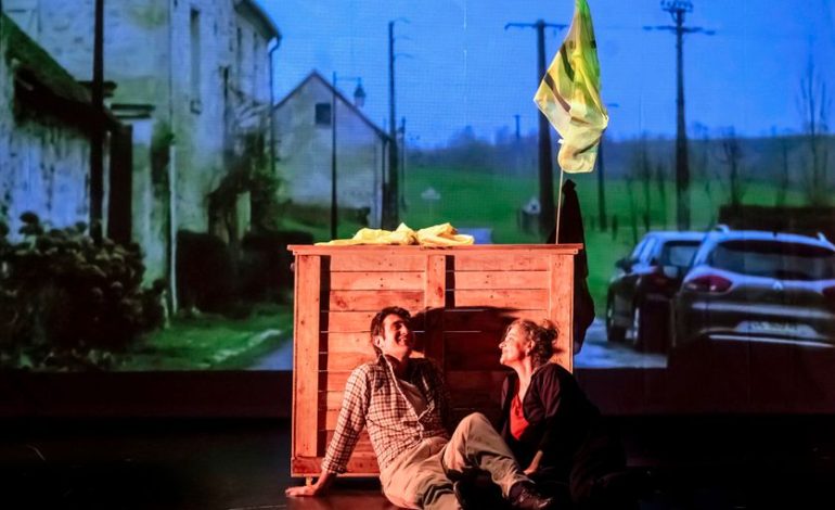 Doléances : Un spectacle au Théâtre du Train Bleu