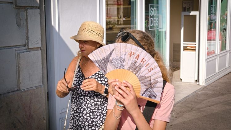 Retour de la canicule à Paris : Prévisions et alertes