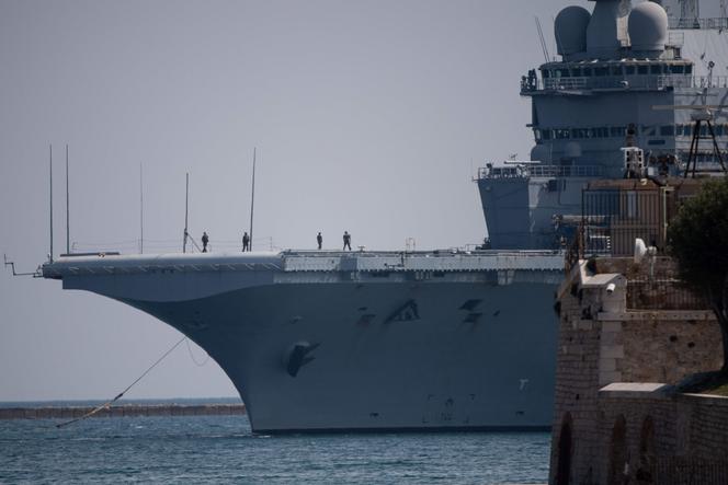 Le retour du porte-avions Charles-de-Gaulle et la situation au Moyen-Orient
