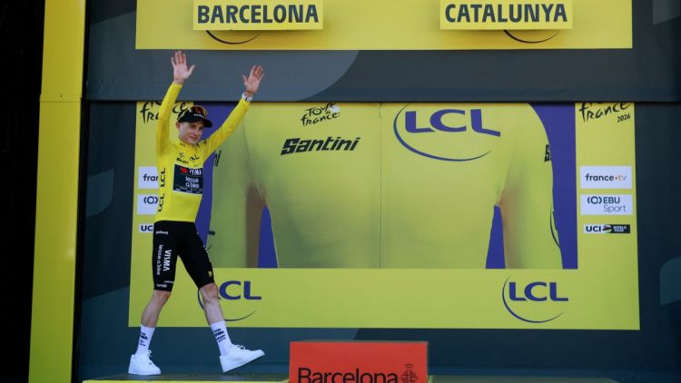 Jonas Vingegaard s’empare du maillot jaune au Tour de France 2026