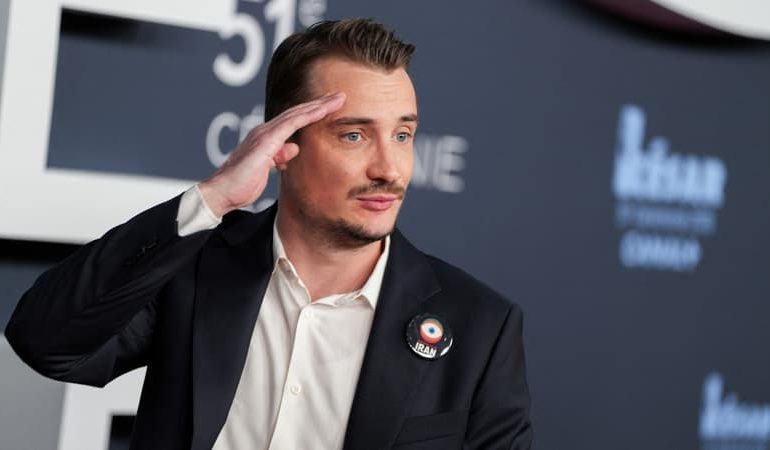 Pierre Lottin Choisi pour Incarner Louis de Funès dans un Biopic
