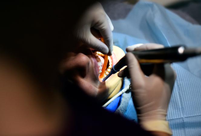 Condamnation d&rsquo;un dentiste pour escroquerie