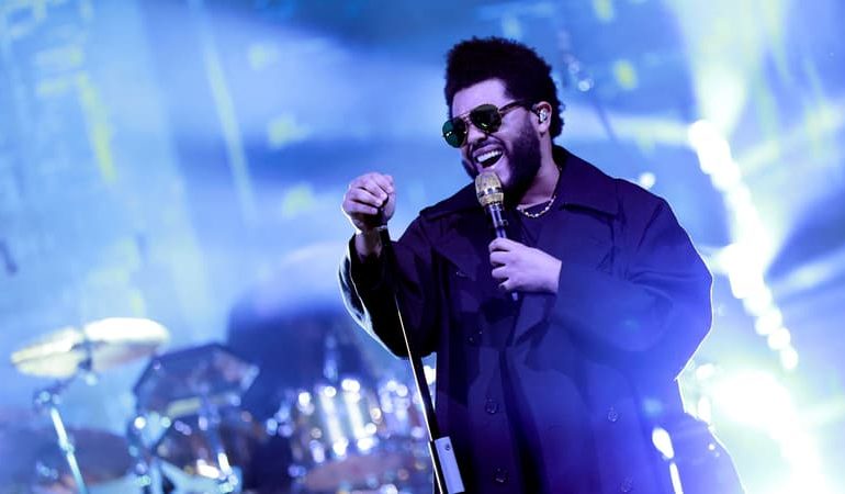 The Weeknd enflamme le Stade de France avec un concert spectaculaire