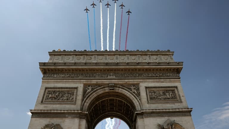 La justice annule l&rsquo;obligation d&rsquo;un QR code pour le défilé militaire du 14-Juillet