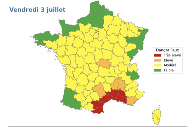 Alertes rouges pour les feux de forêts en France