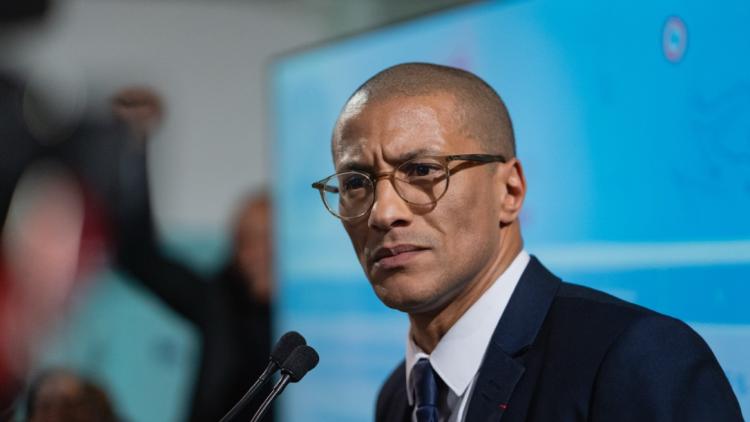 Karim Bouamrane se présente à l&rsquo;élection présidentielle