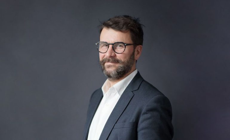 L&rsquo;aide à mourir : un débat qui résonne au-delà de l&rsquo;individu
