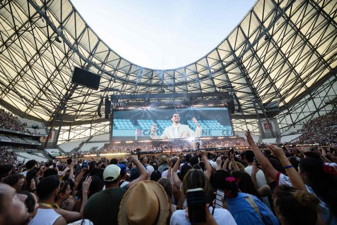 Bad Bunny en concert au Stade-Vélodrome de Marseille