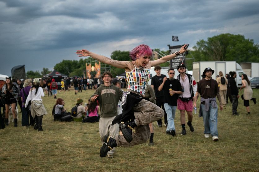 Rassemblement de Free Party et Débat sur la Loi Ripost