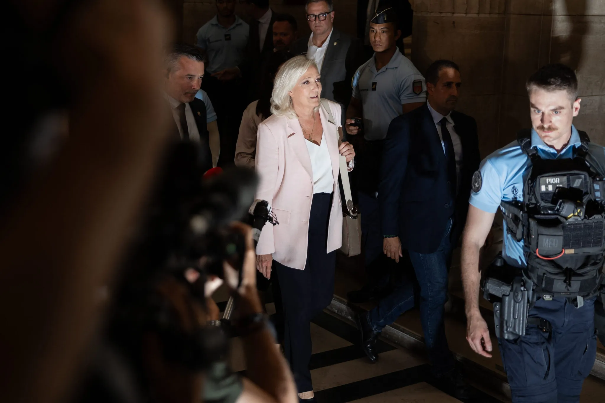 Marine Le Pen maintient sa candidature à la présidentielle de 2027