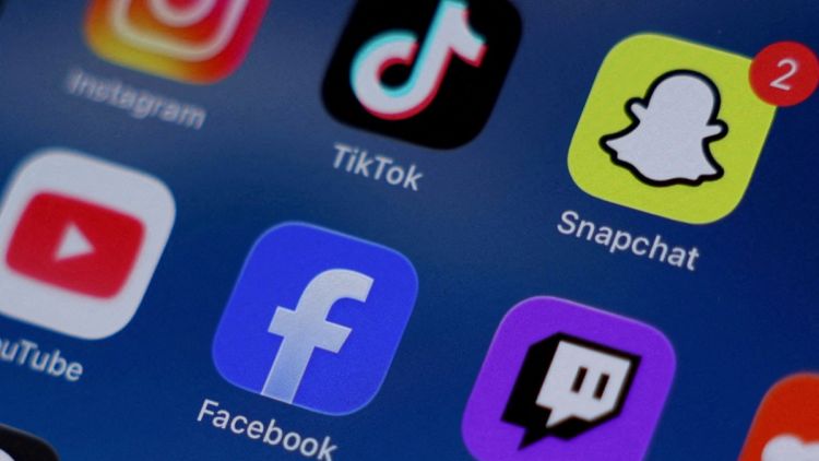 Mesures pour restreindre l&rsquo;accès des mineurs aux réseaux sociaux en Europe
