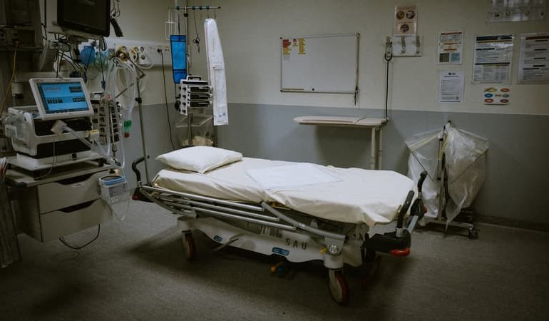 Évolution des Capacités Hospitalières en France en 2024