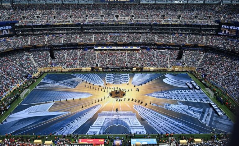 Un Spectacle Grandiose pour Clore le Mondial-2026