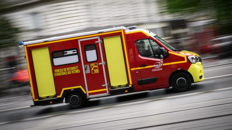 Accident spectaculaire à Nantes : une voiture chute d&rsquo;un pont