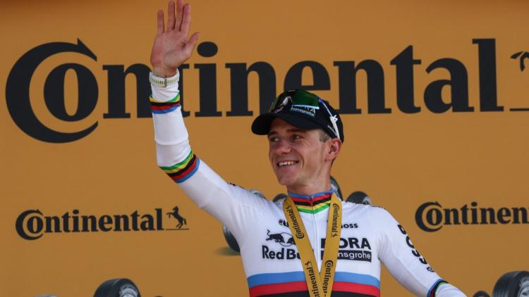 Le Tour de France 2026: Victoire de Tadej Pogacar et Liste des Vainqueurs d&rsquo;Étape