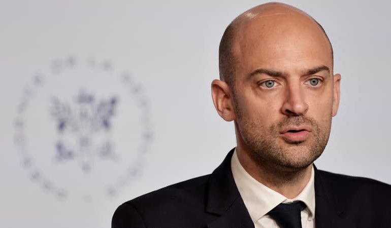 Réaction de la France face à l&rsquo;expulsion de diplomates à Téhéran