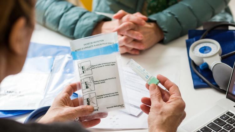 Le dépistage précoce du cancer colorectal réduit la mortalité au Pays basque espagnol
