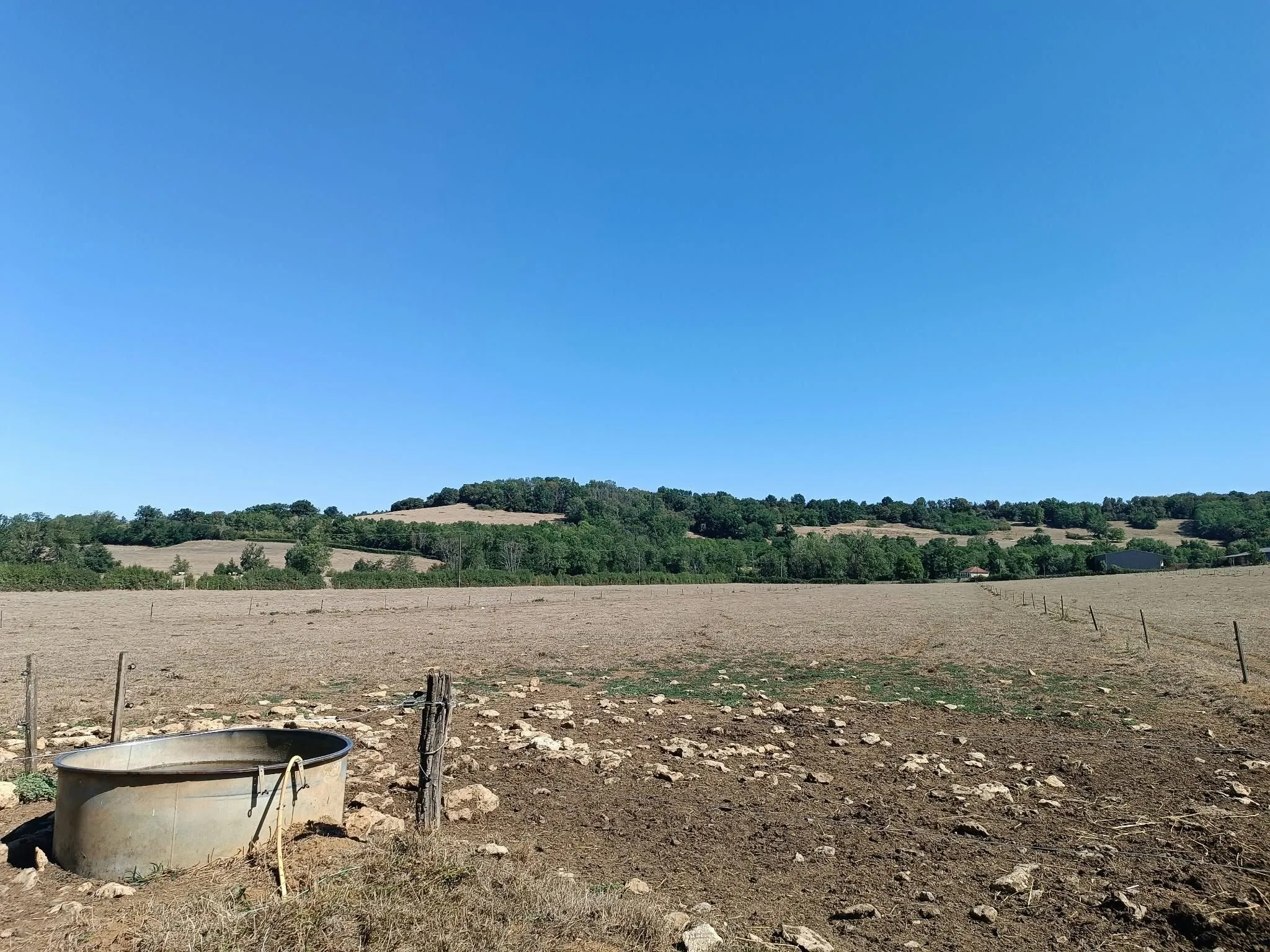 Adaptations et défis des agriculteurs face à la sécheresse dans l&rsquo;Yonne