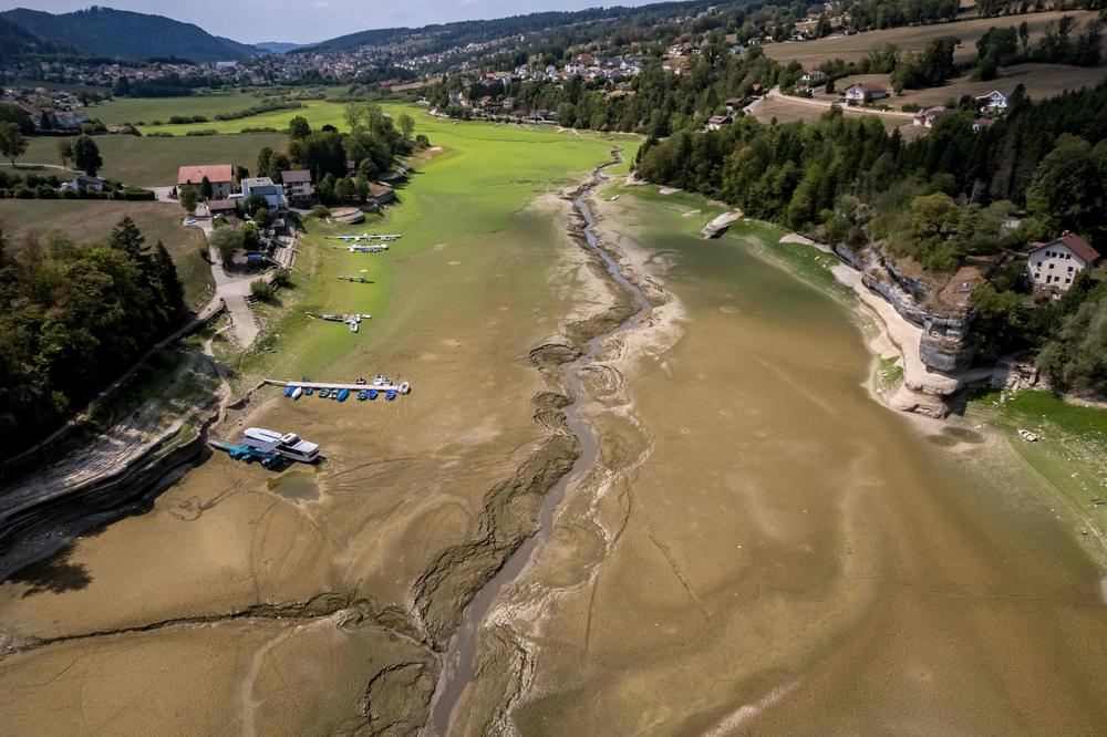 France en proie à des conditions météorologiques extrêmes et des tensions sur les ressources