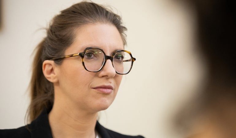 Rencontre entre Aurore Bergé et des militants séropositifs en grève de la faim