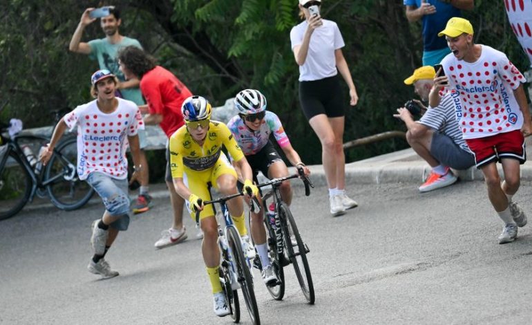 Demi Vollering triomphe de nouveau au Tour de France
