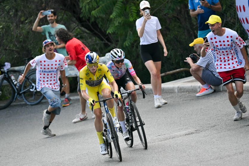 Demi Vollering triomphe de nouveau au Tour de France